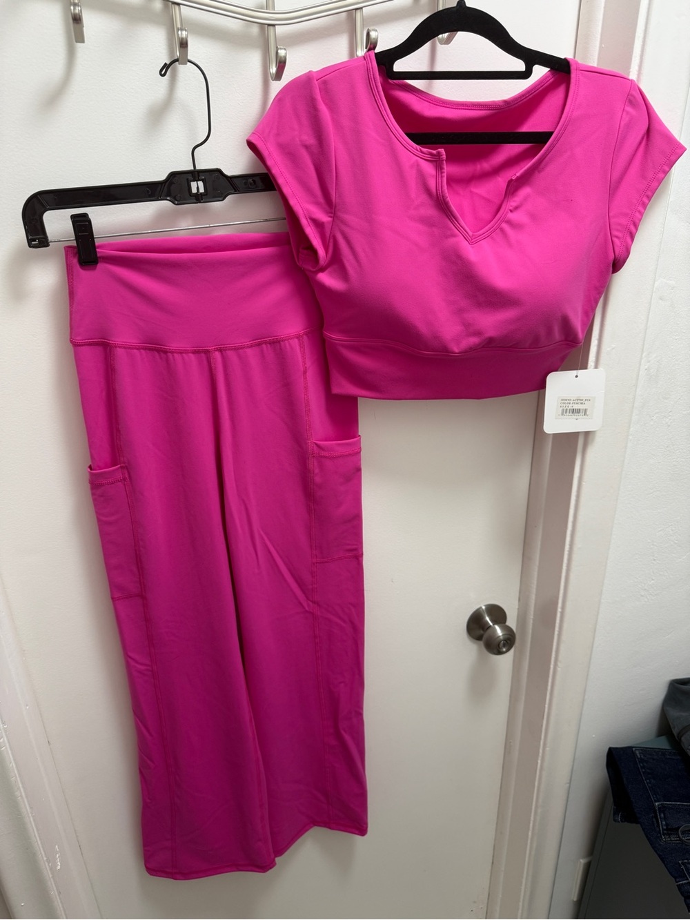 Yelete Hot Pink Two-Piece Active Top and Pants Set